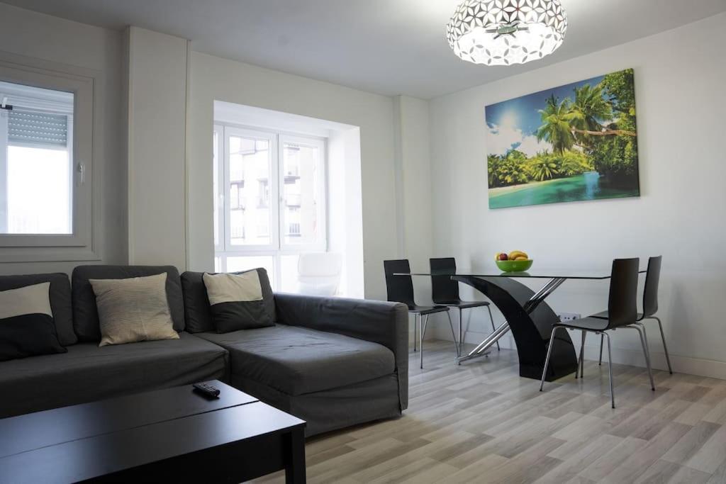 La Bona Vida Vitoria Apartment Ngoại thất bức ảnh